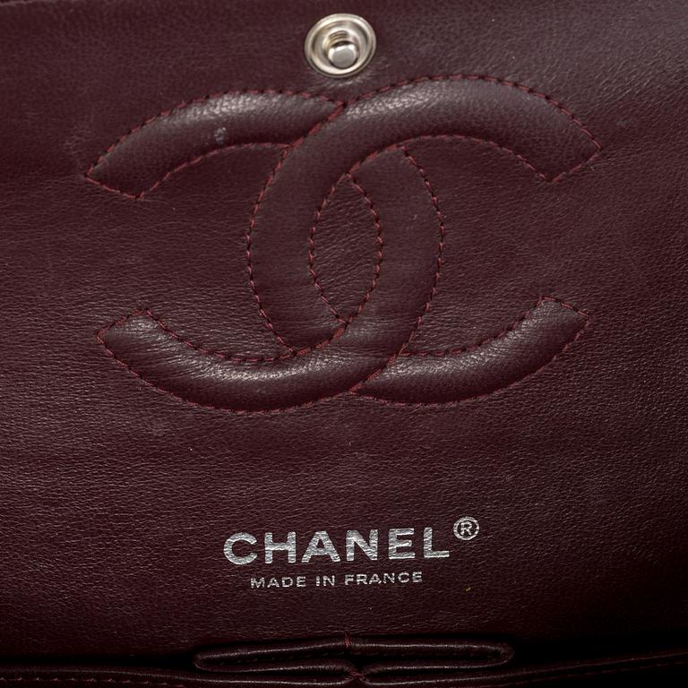 VÄSKA "Double Flap Bag" Chanel 2011.