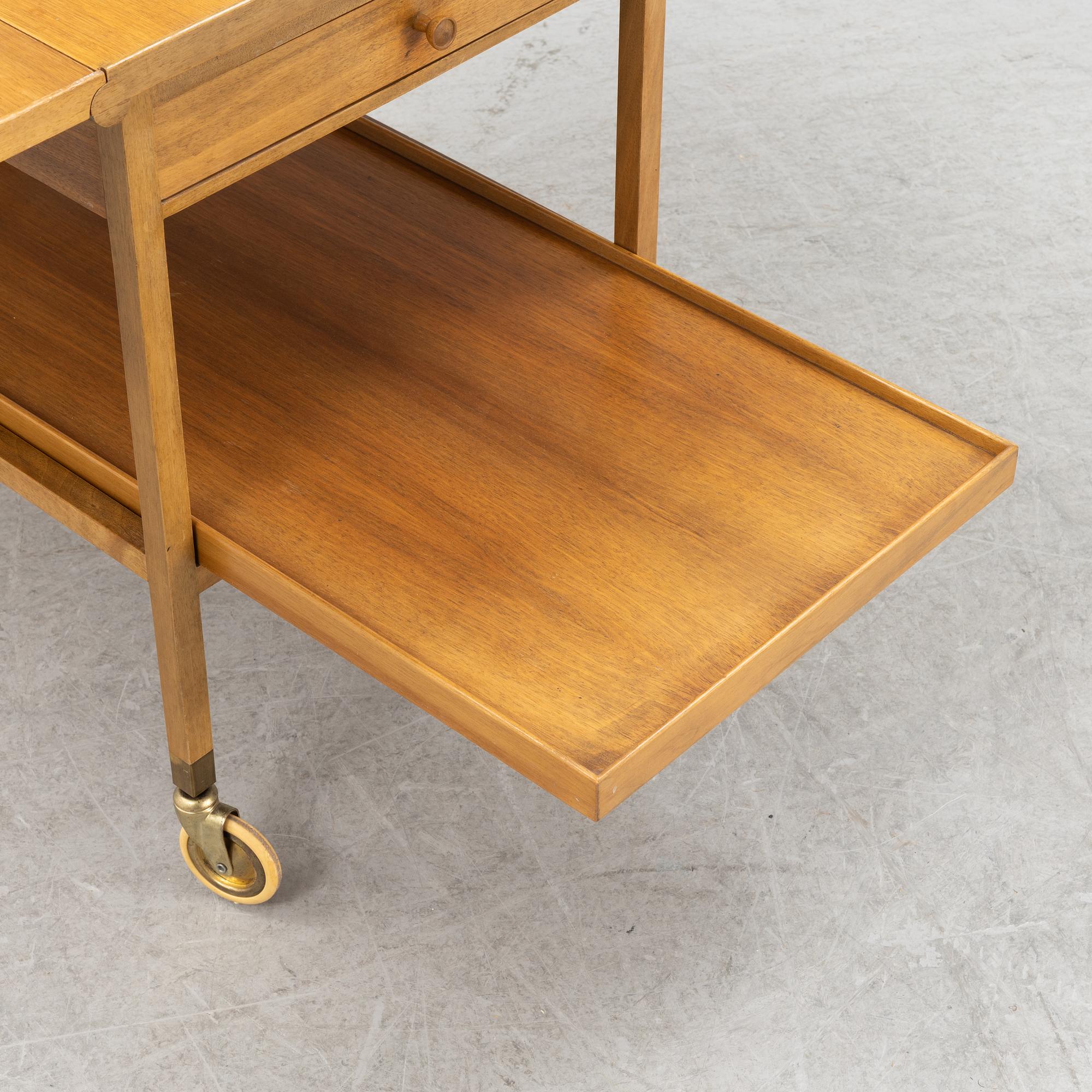 Josef Frank, serveringsvagn modell 470, Firma Svenskt Tenn.