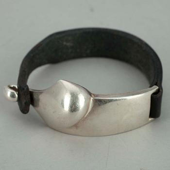 BJÖRN WECKSTRÖM, HALSSMYCKE, ARMBAND samt SKÄRP, silver, läder, Björn Weckström, Lapponia 1984.