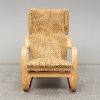 ALVAR AALTO, a model 401 birch easy chair from Artek, Finland.