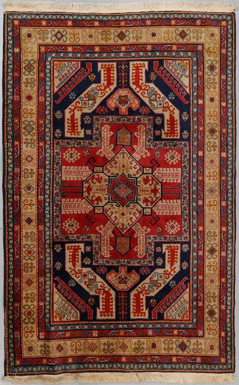 MATTA, orientalisk, old, ca 235x155 cm.