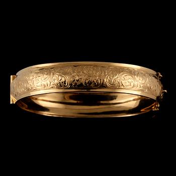 ARMRING, 18k guld, Juvelfabriken, Stockholm, 1943. Vikt 19 g.