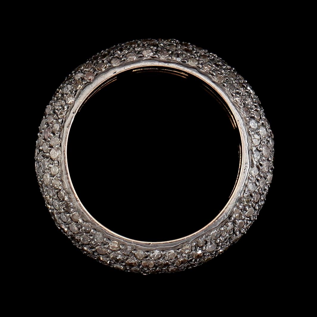 RING, silver, diamanter tot ca 2.80 ct. Vikt ca 6 g.