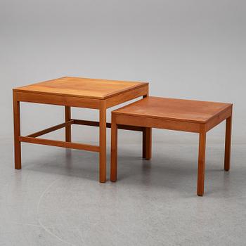 Børge Mogensen, satsbord, 2 st, modellnummer 5377, Fredericia Stolefabrik, Danmark, 1960-tal.