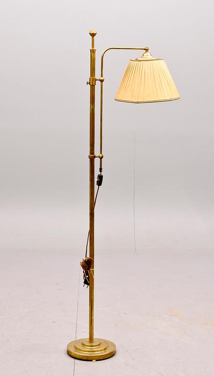 GOLVLAMPA, 1900-talets mitt/andra hälft.