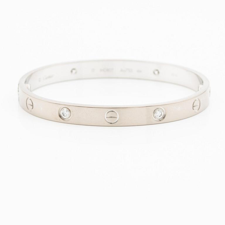 Cartier armband "Love" 18K vitguld med fyra runda briljantslipade diamanter.