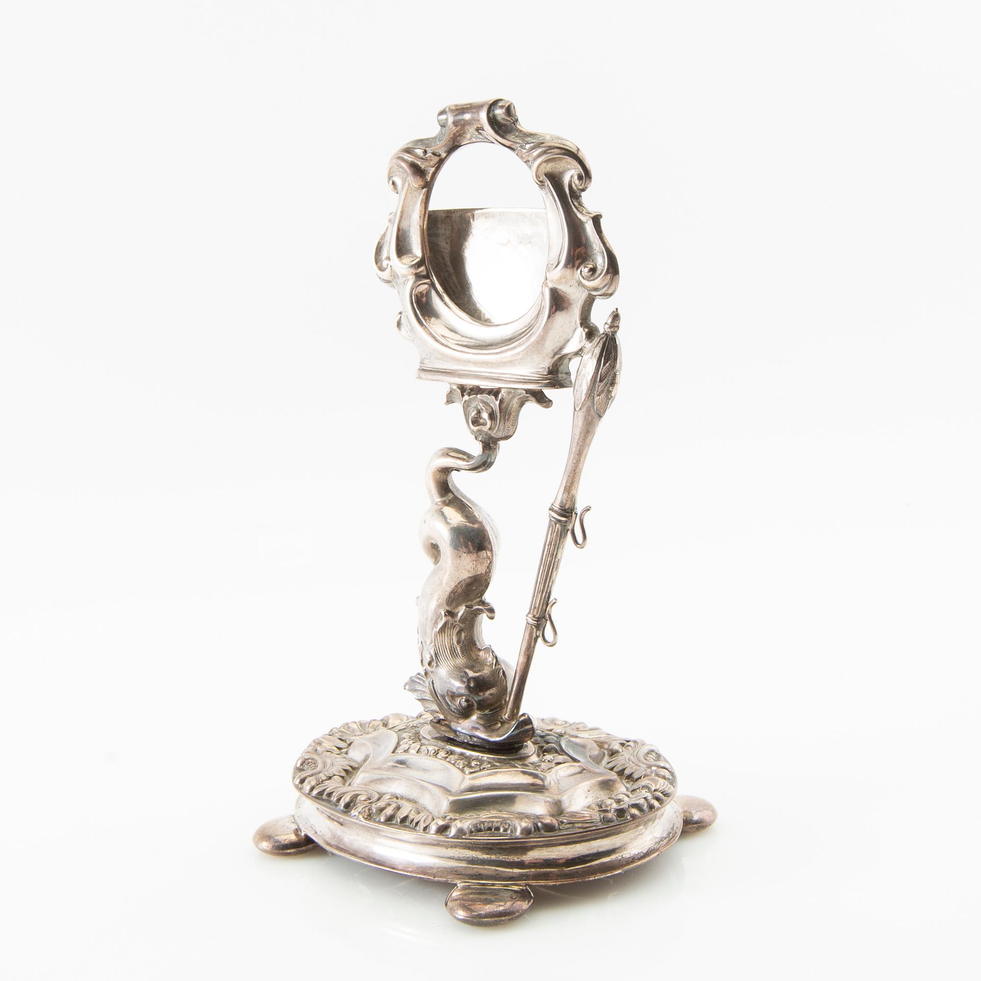 William Lyon pocket watch stand silver Gothenburg 1850 neo-Rococo.