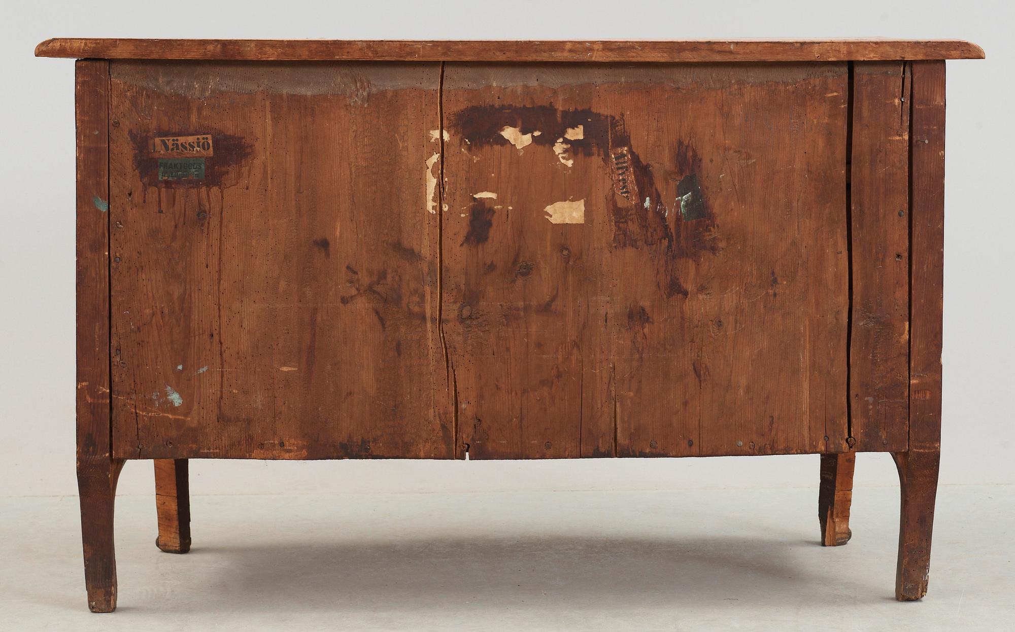 A Swedish late Baroque 18th century commode.