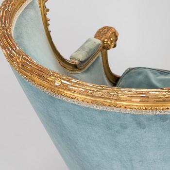 Bergère, Edward VII's inventory stamp (reign 1901-1910), England.