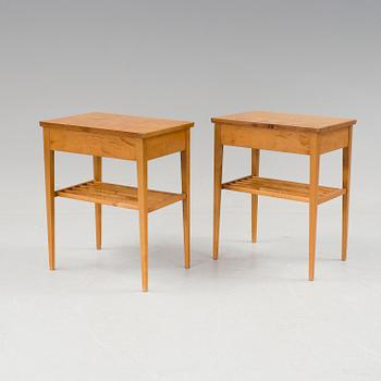 SÄNGBORD, ett par, 1900-talets mitt.