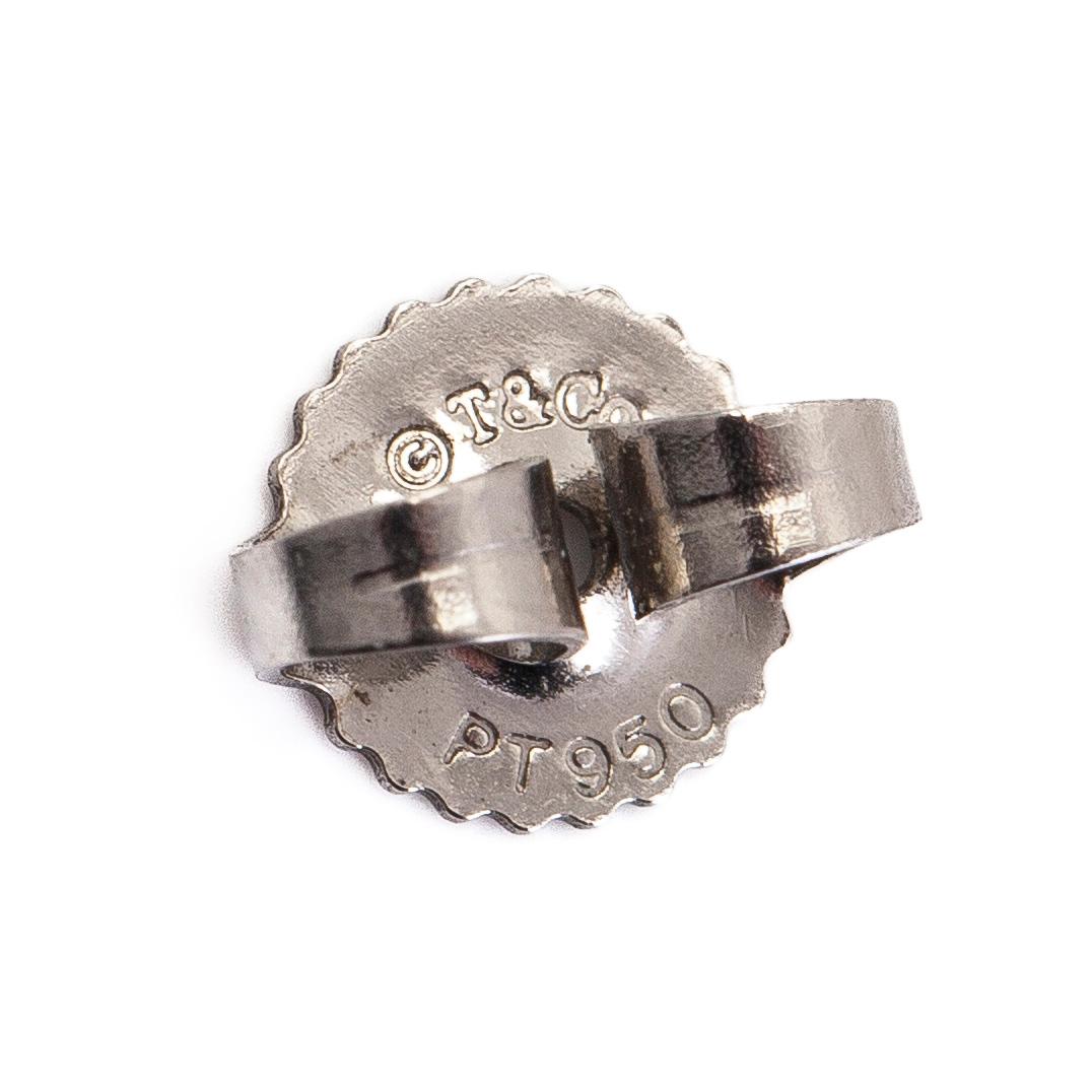 Tiffany & Co, Lace Flower korvakorut, platinaa ja timantteja.