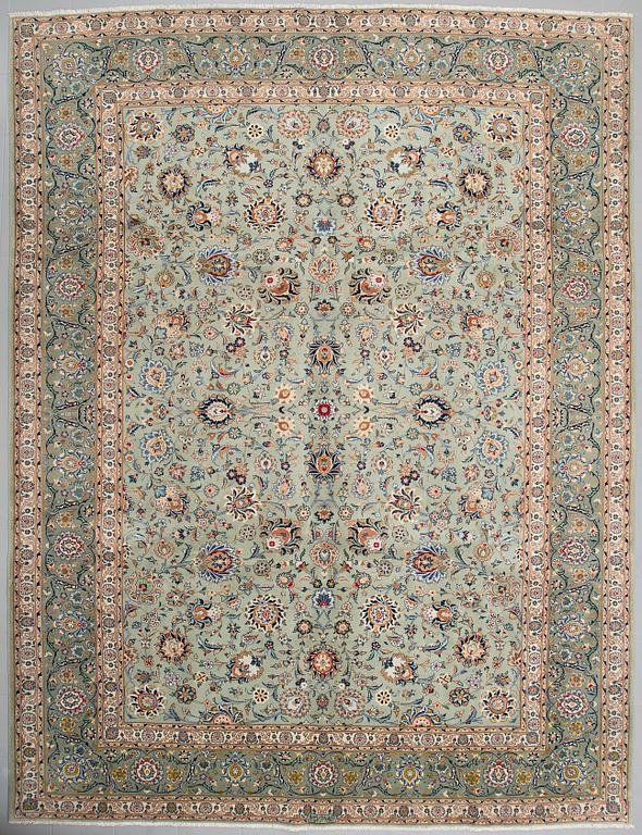 A SIGNED KESHAN RUG, 395 x 298 cm.