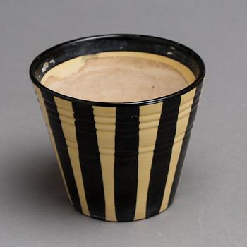 FRUKTSERVIS samt kruka och tallrikar 17 dlr Bo Fajans Gävle, 1940/50-tal, fajans.