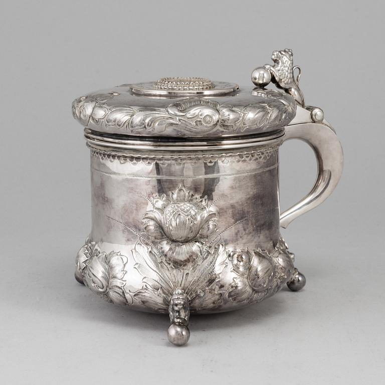 A baroque style silver tankard, Tesi, Gothenburg, 1965.