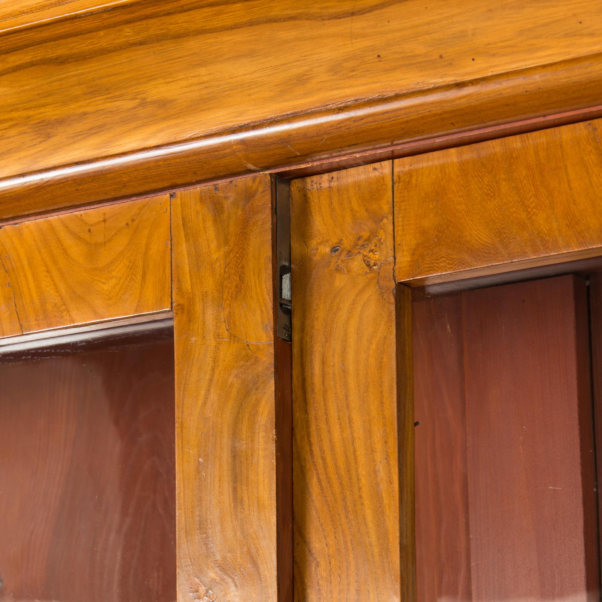 A Swedish display cabinet from around 1830.
