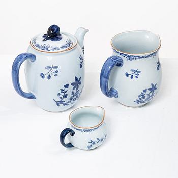 Dinner service, approximately 63 pieces, stoneware and porcelain, "East India", Rörstrand.