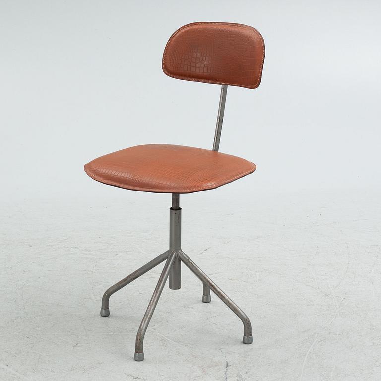 Swivel chair, workshop model, Stålmöbler Örsjö, mid-20th century.