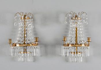 VÄGGLYSTRAR, 1 par, gustaviansk stil, 1900-talets förta hälft.