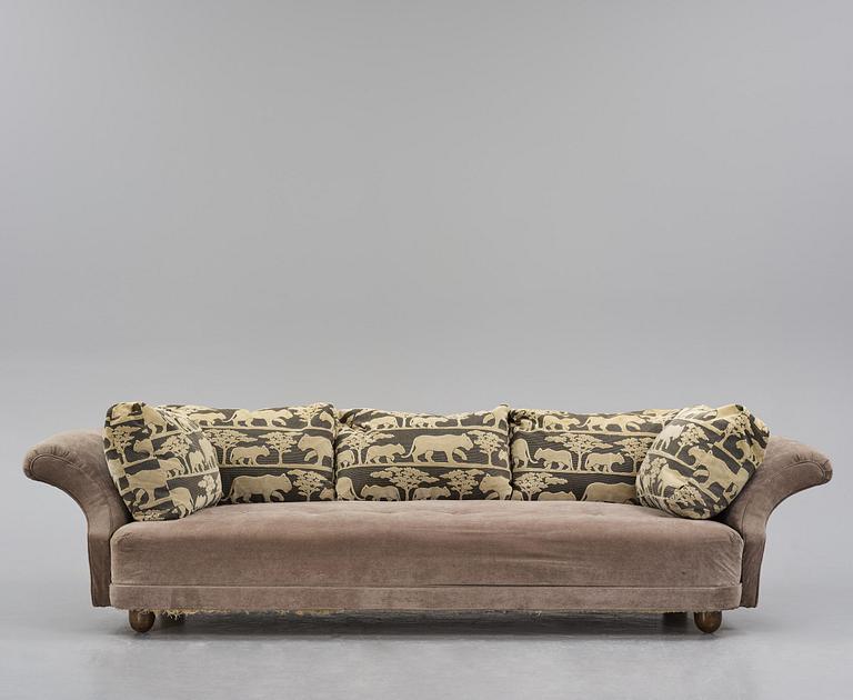 Josef Frank, soffa, "Liljevalchssoffan", Firma Svenskt Tenn, sannolikt 1940-tal.