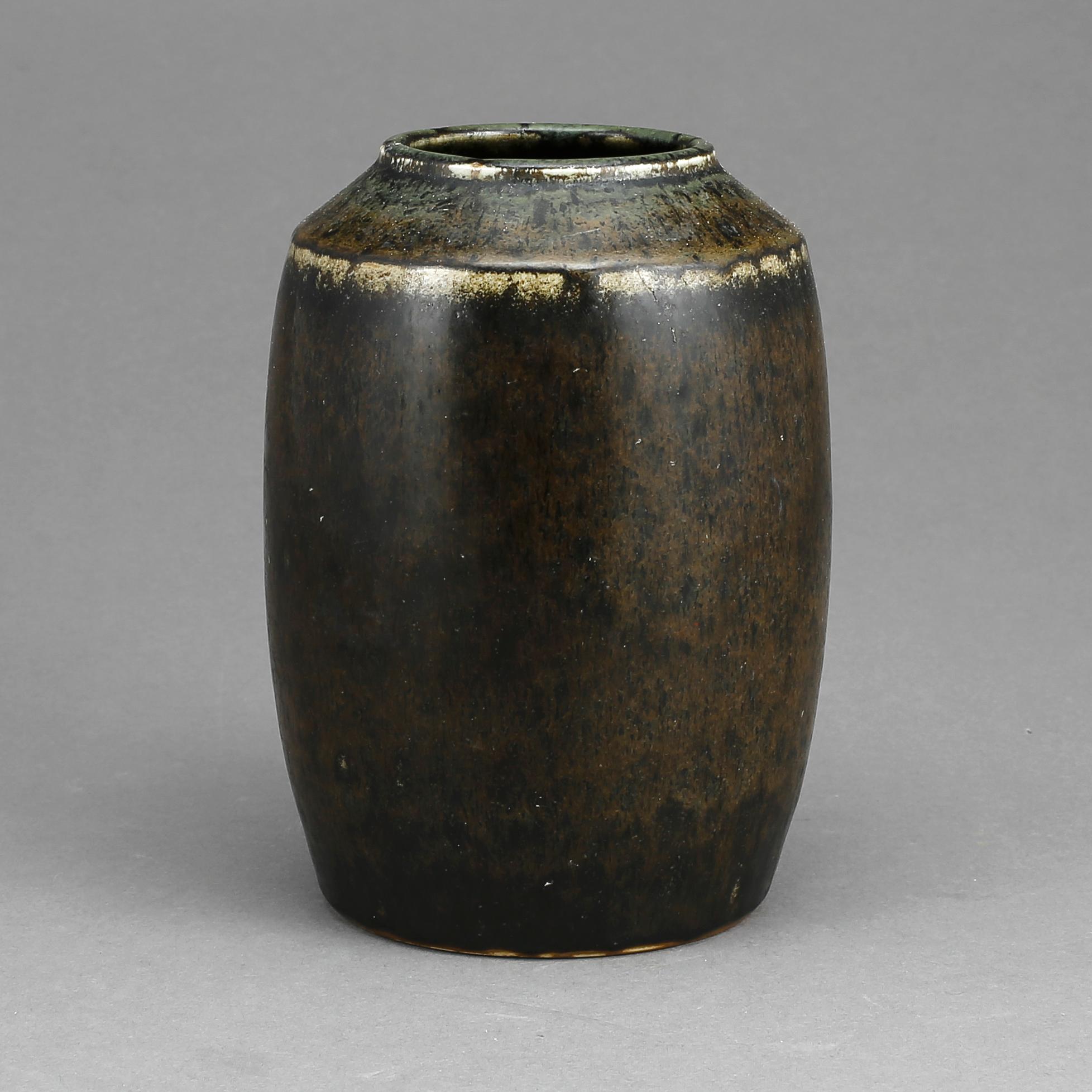 VAS, Carl Harry Stålhane, Rörstrand, signerad och daterad 1959. Unikat. Stengods.