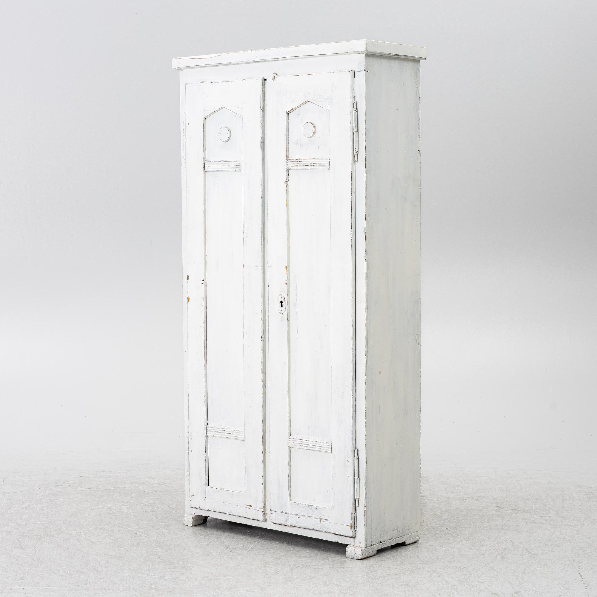 Cabinet around the year 1900-.
