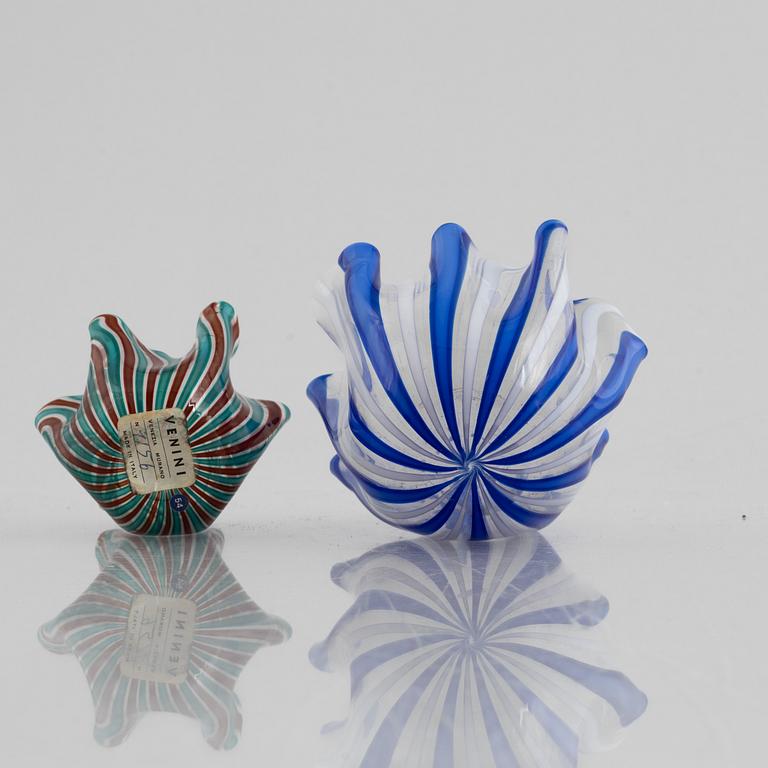 Skålar, 4 st, glas, bl.a. Sven Palmqvist, Orrefors och Venini, Murano, Italien.