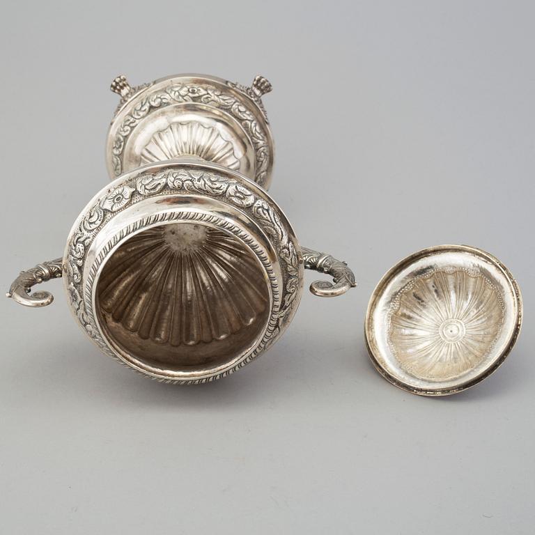 MAGNUS FRYBERG, a silver sugar bowl from Jönköping, 1839.