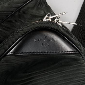 LOUIS VUITTON TAIGA LEATHER AND NYLON GARMENT BAG.