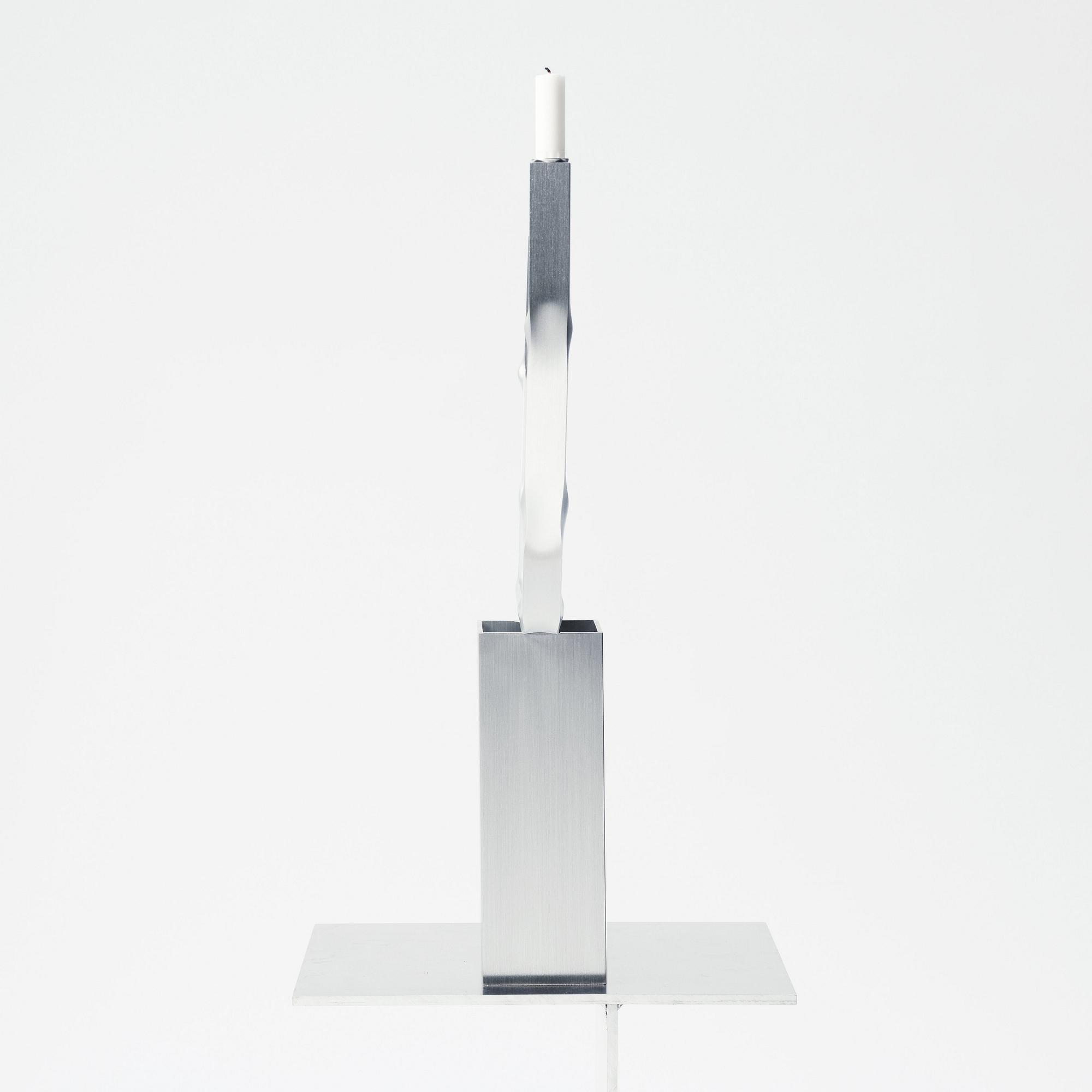 David Taylor, a unique candle holder, "Alu", 2022.