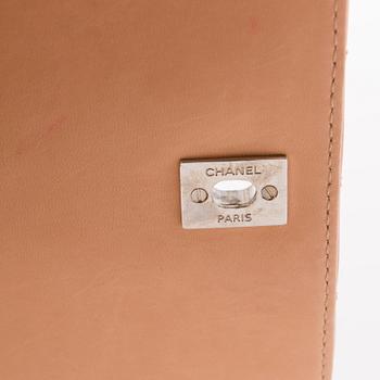 CHANEL, Coco Shine Jumbo Flap Bag.