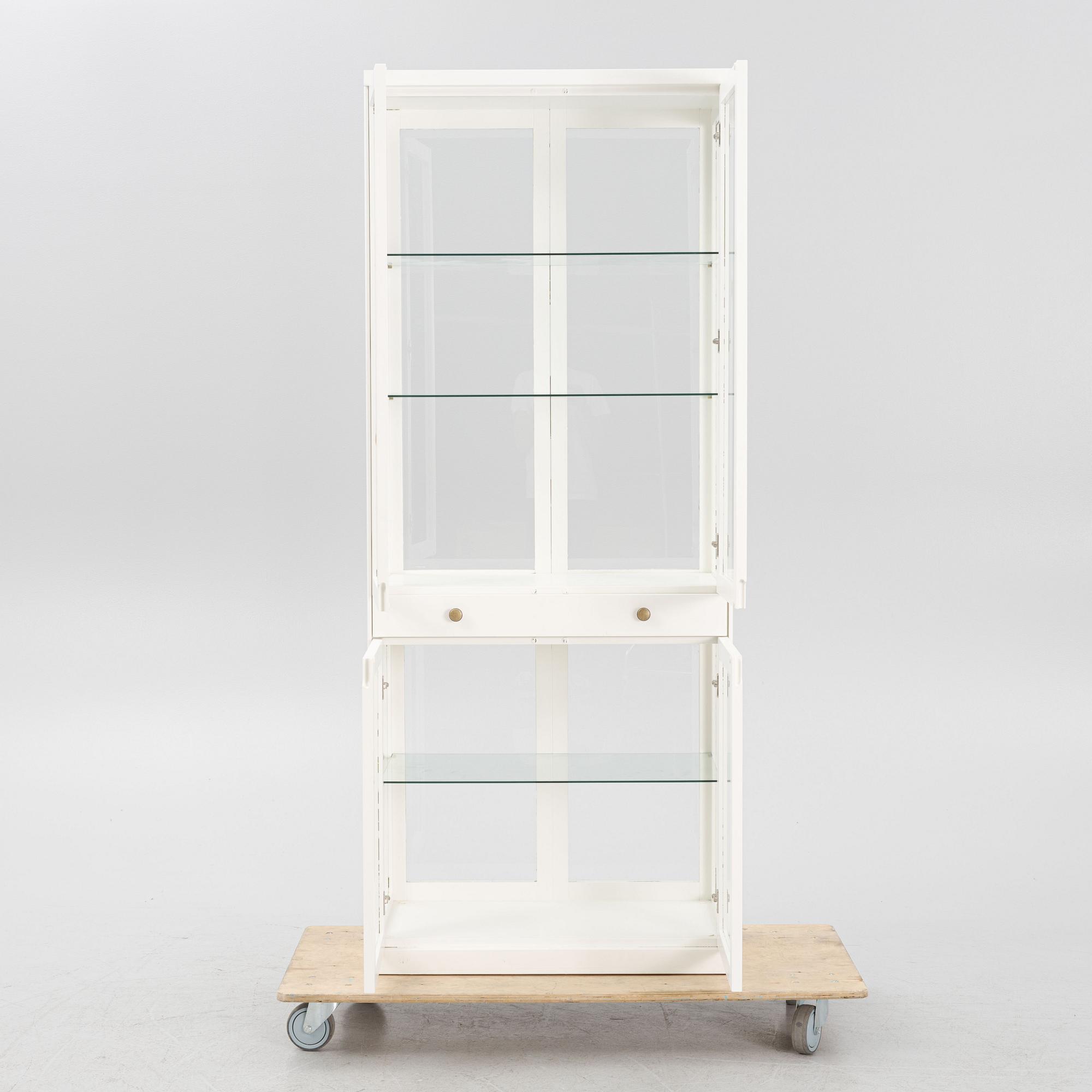 Tomas Jelinek & Karin Mobring, vitrinskåp, "Stockholm", IKEA.