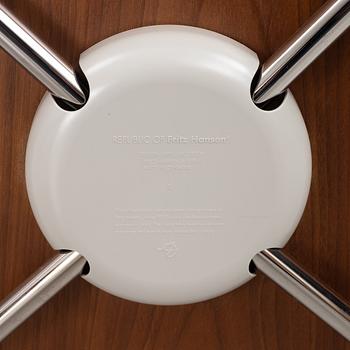 A set of six 'Serie 7' chairs by Arne Jacobsen for Fritz Hansen, 21st Century.