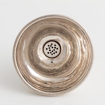 An Irish Silver Wine Funnel, mark of William Bond, Dublin, circa 1800.