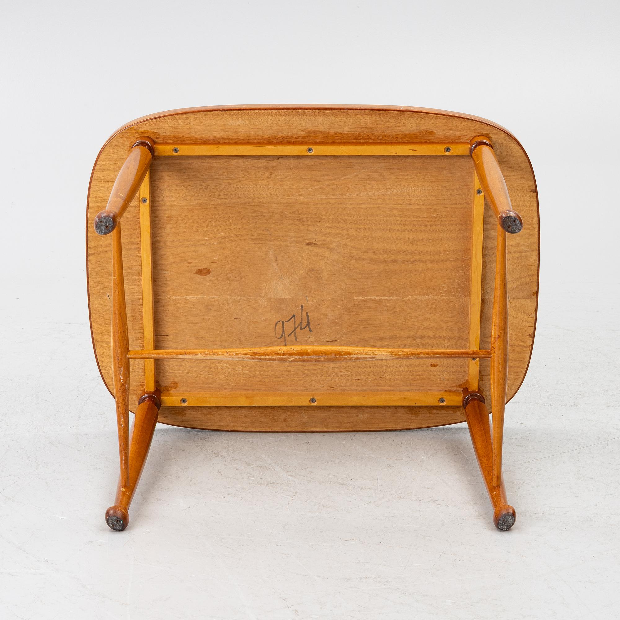 Josef Frank, soffbord / sidobord, modell B 974, Firma Svenskt Tenn, före 1985.