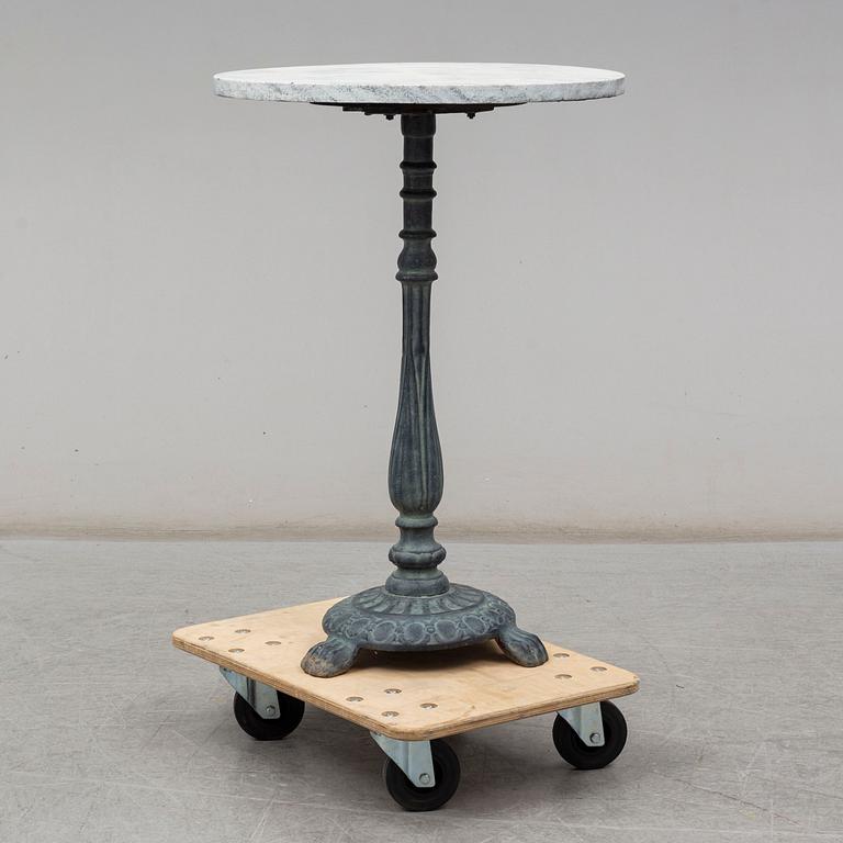 TRÄDGÅRDSBORD, omkring år 1900.