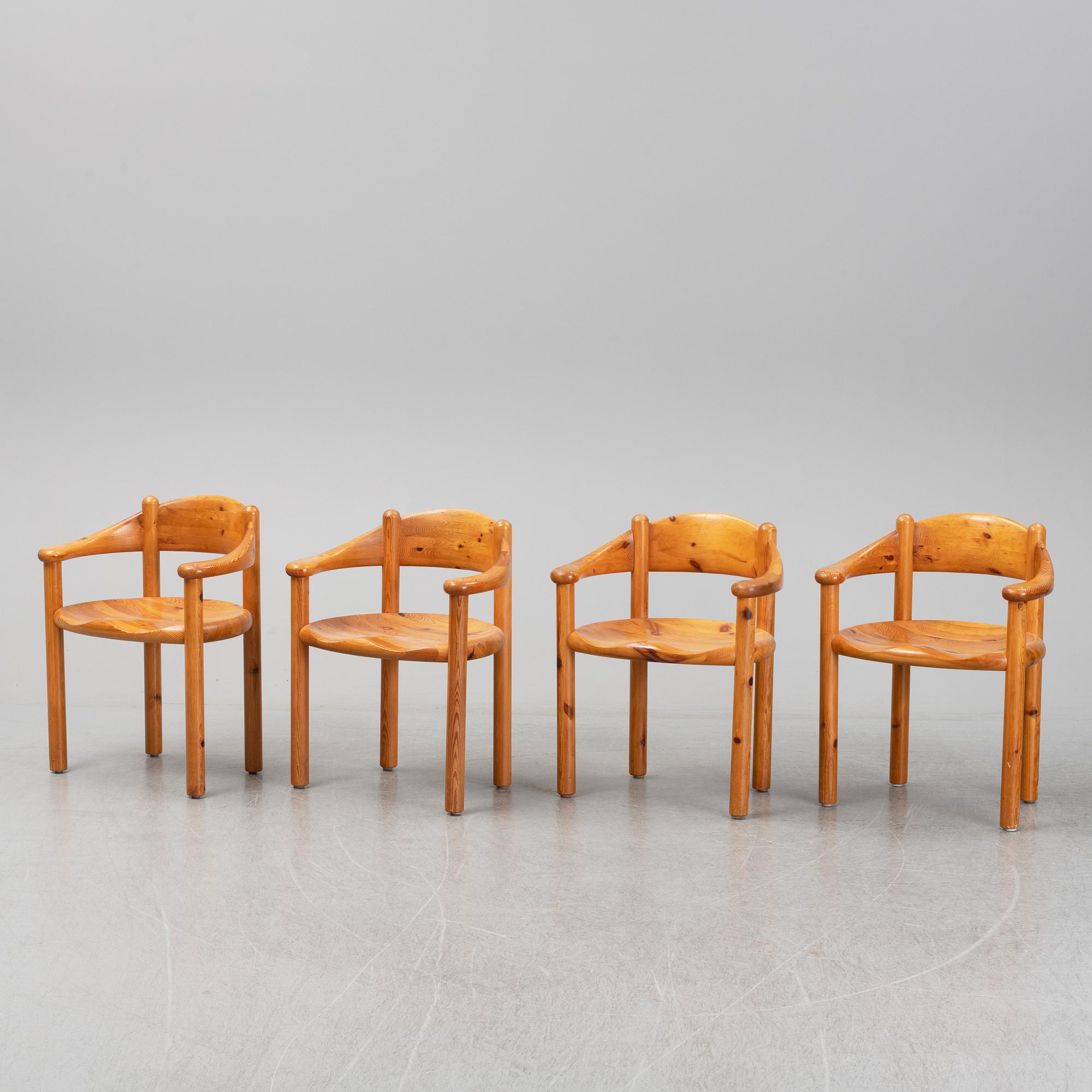 Rainer Daumiller, 4 solid pine Chairs, 1960s-/1970s, Hirtshals Furniture A/S, Denmark.
