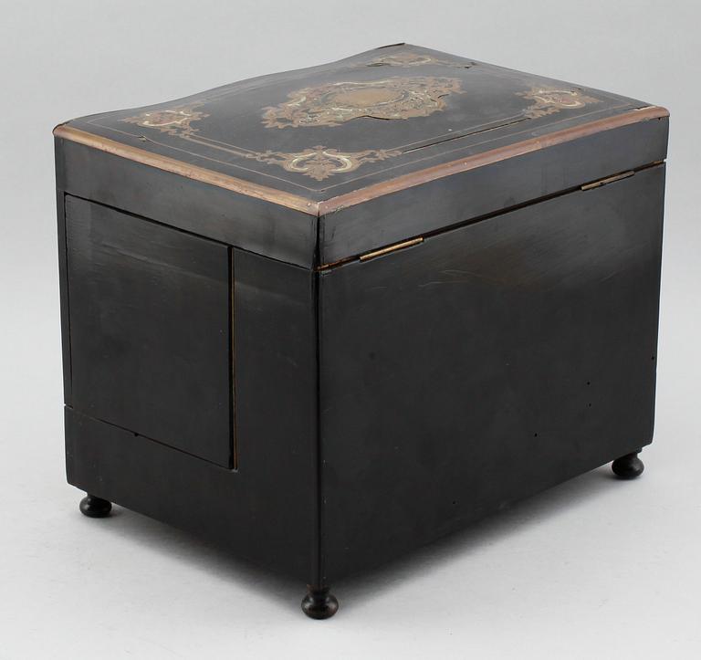 LIKÖRSCHATULL, 1800-talets andra hälft.