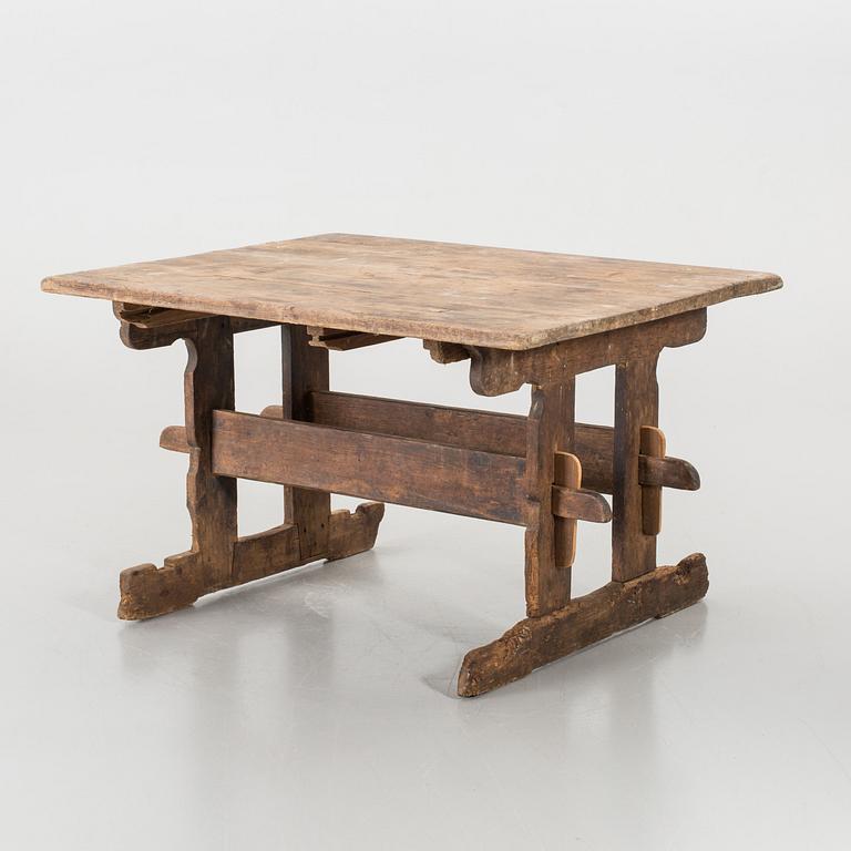 19TH CENTURY TABLE.