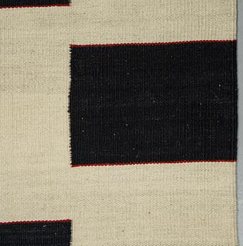 A runner, an Oriental kilim, ca 283 x 80,5-83 cm.