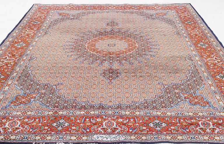 A Moud carpet, c. 345 x 250 cm.
