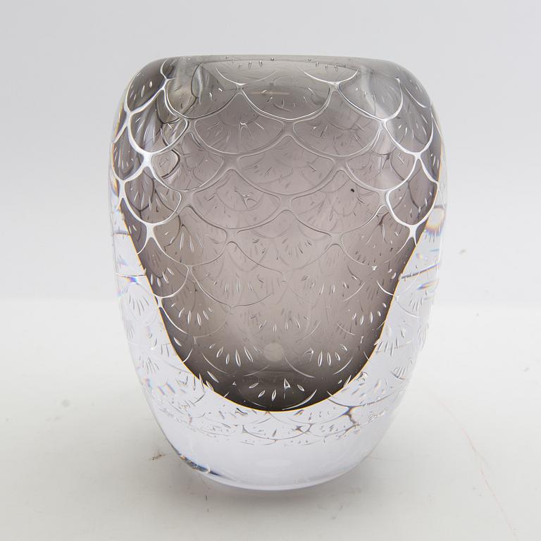 Micke Johansson, vase, air technique, Örsjö, 2009.