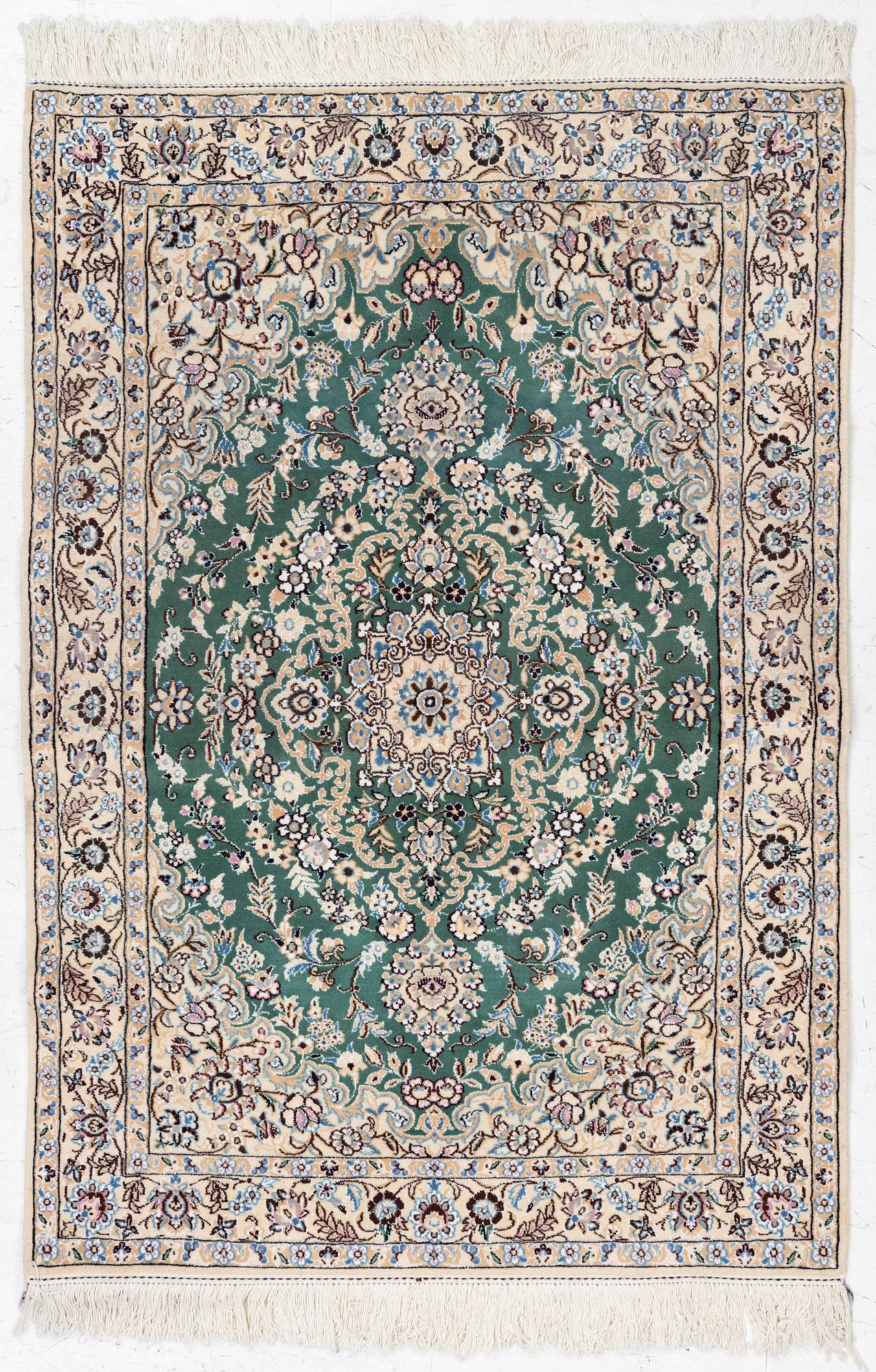 Rug, Nain, approx. 140 x 95 cm.