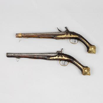 Two pistols for the oriental market, 18th/19th century.