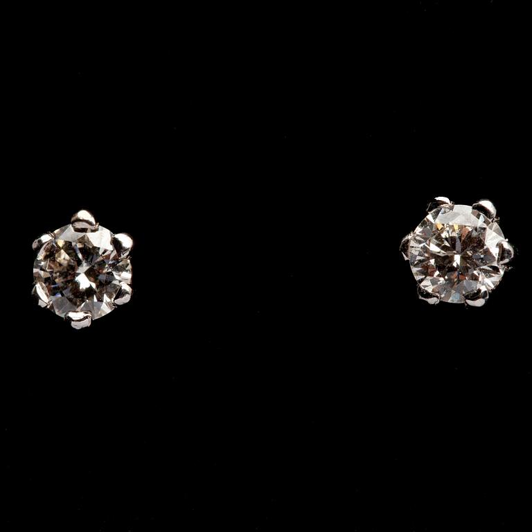 ÖRHÄNGEN, vitguld 14K, briljantslipade diamanter tot. 0,40 ct. Uppskattningsvis Wesselton/ SI.