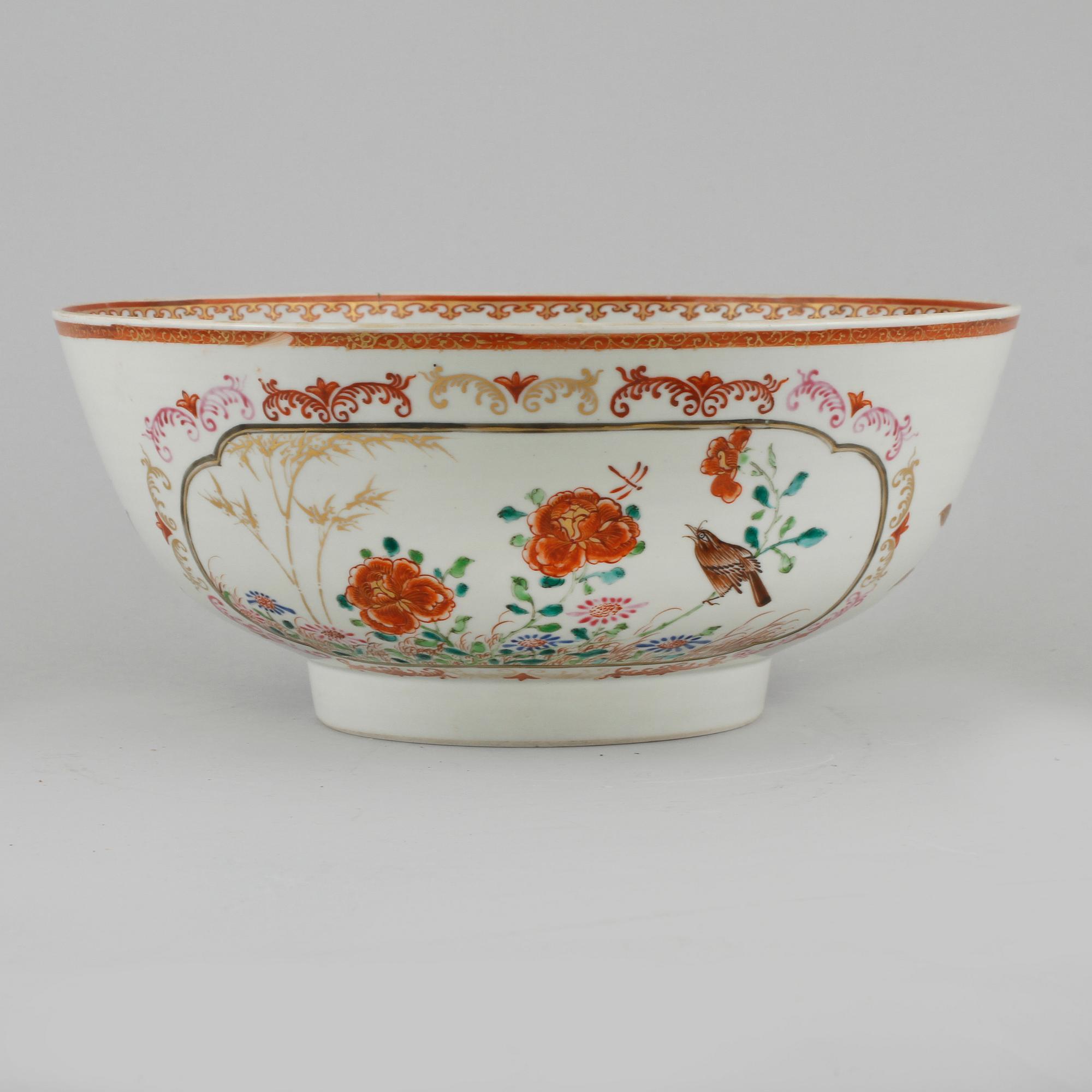 BÅLSKÅL, kompaniporslin. Qingdynastin, Qianlong (1736-1795).