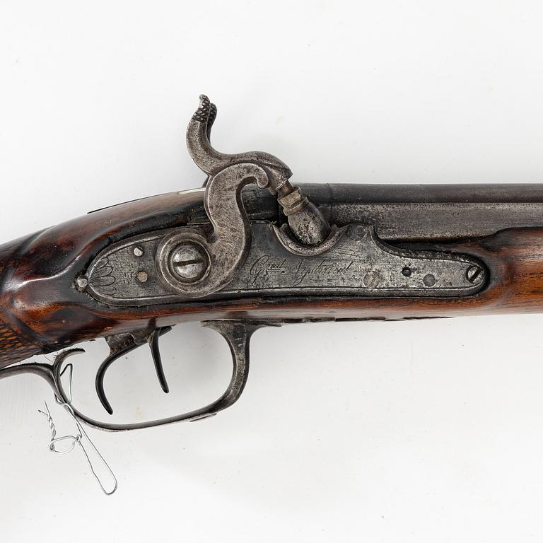 A double barelled percussion shotgun by Gudmund Nystrand, Eskilstuna (1786-1863).