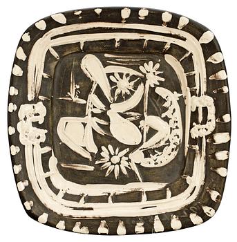 1341. A Picasso faience dish, "Nature morte à la cuiller", Madoura, Vallauris, France 1952.