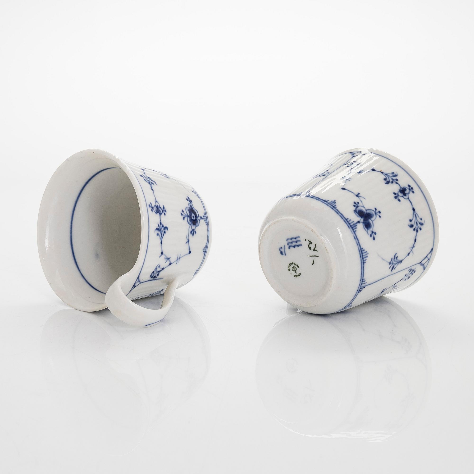 A set of six 'Musselmalet' porcelain pieces, Royal Copenhagen, Denmark.