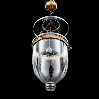 TAKLYKTA, glas, 1900-talets andra hälft. Höjd ca 35 cm.