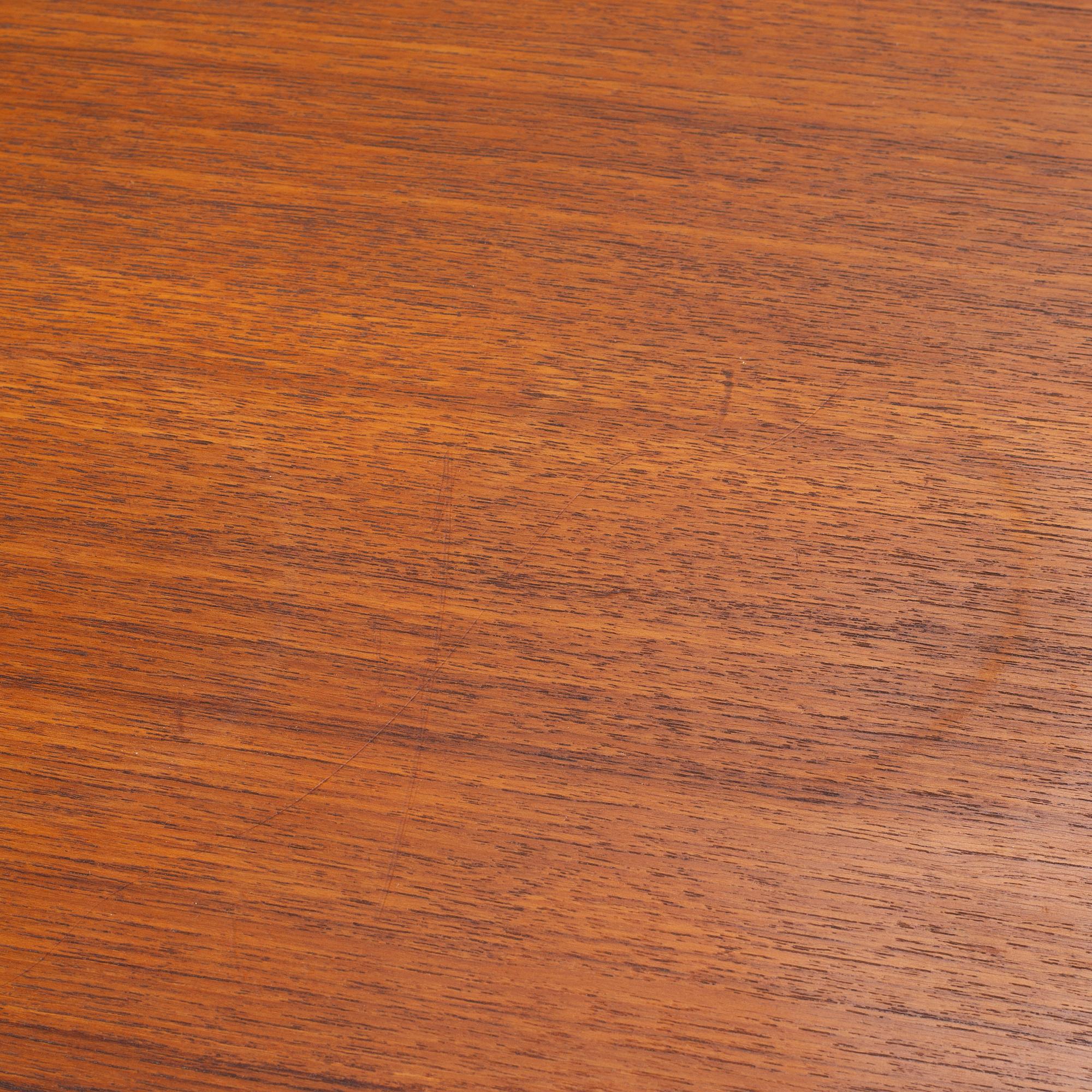 Alfred Christensen, matbord modell "371/ Boomerang",  Slagelse Møbelvaerk A/S, Danmark, 1963.